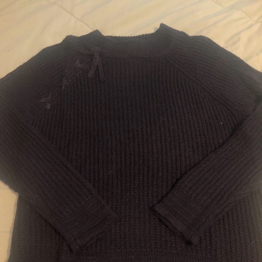 LC Black Sweater with cute ribbon collar